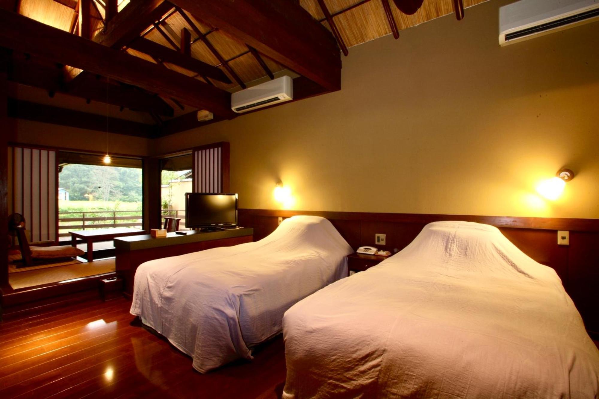 Satonoyu Waraku 13 Years Or Older Hotell Minamioguni Eksteriør bilde